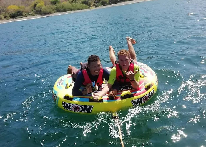 Tortuga Peninsula Papagayo, Costa Rica